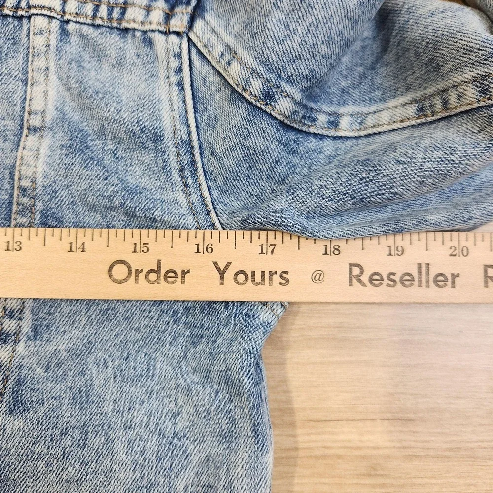 Free People Rumors Denim Jacket Womens XS Blue Button Front Short Trucker